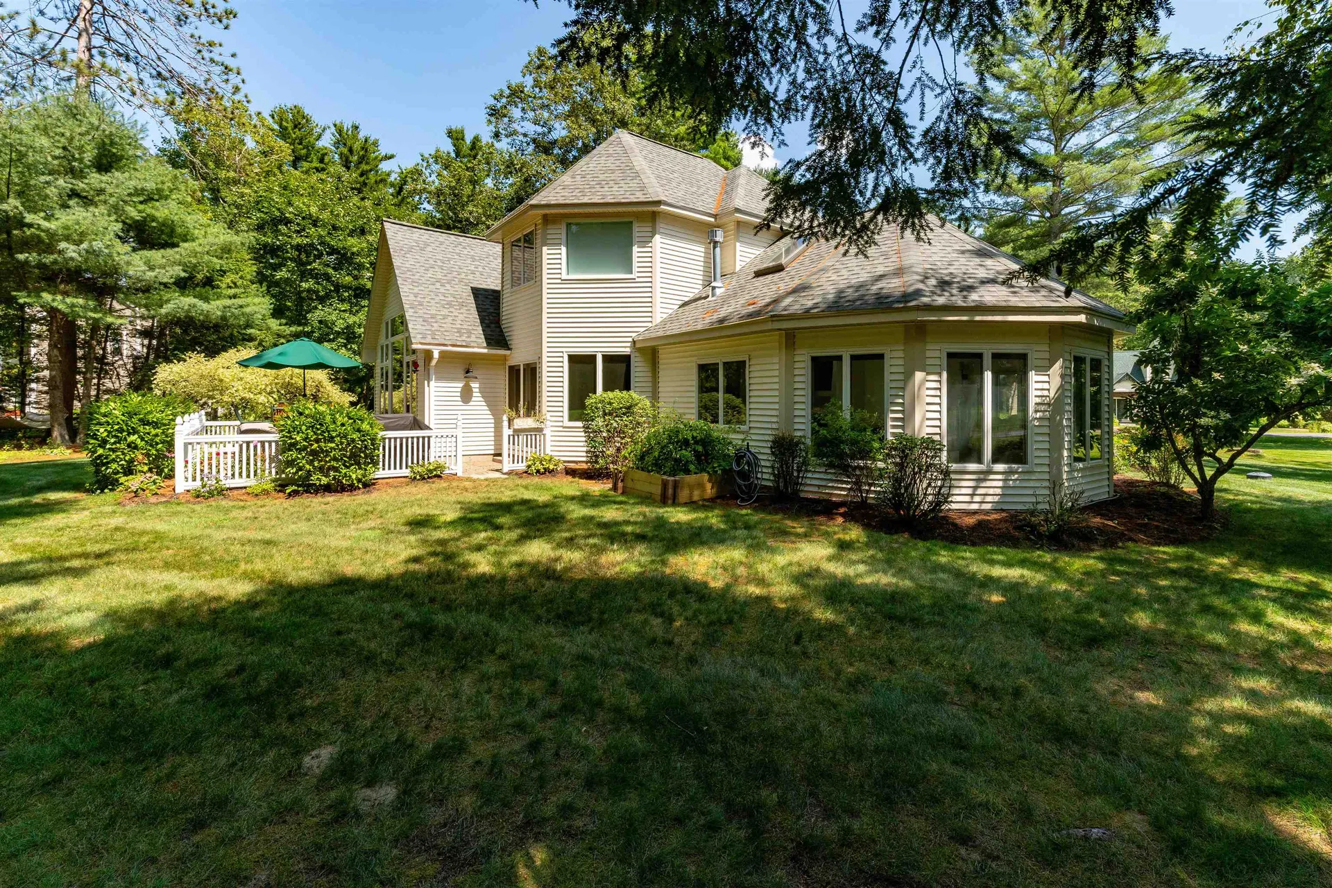 7 Fairway Drive Hales Location NH 03860