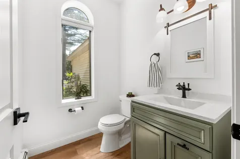 7 Fairway Drive Hales Location NH 03860