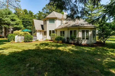 7 Fairway Drive Hales Location NH 03860