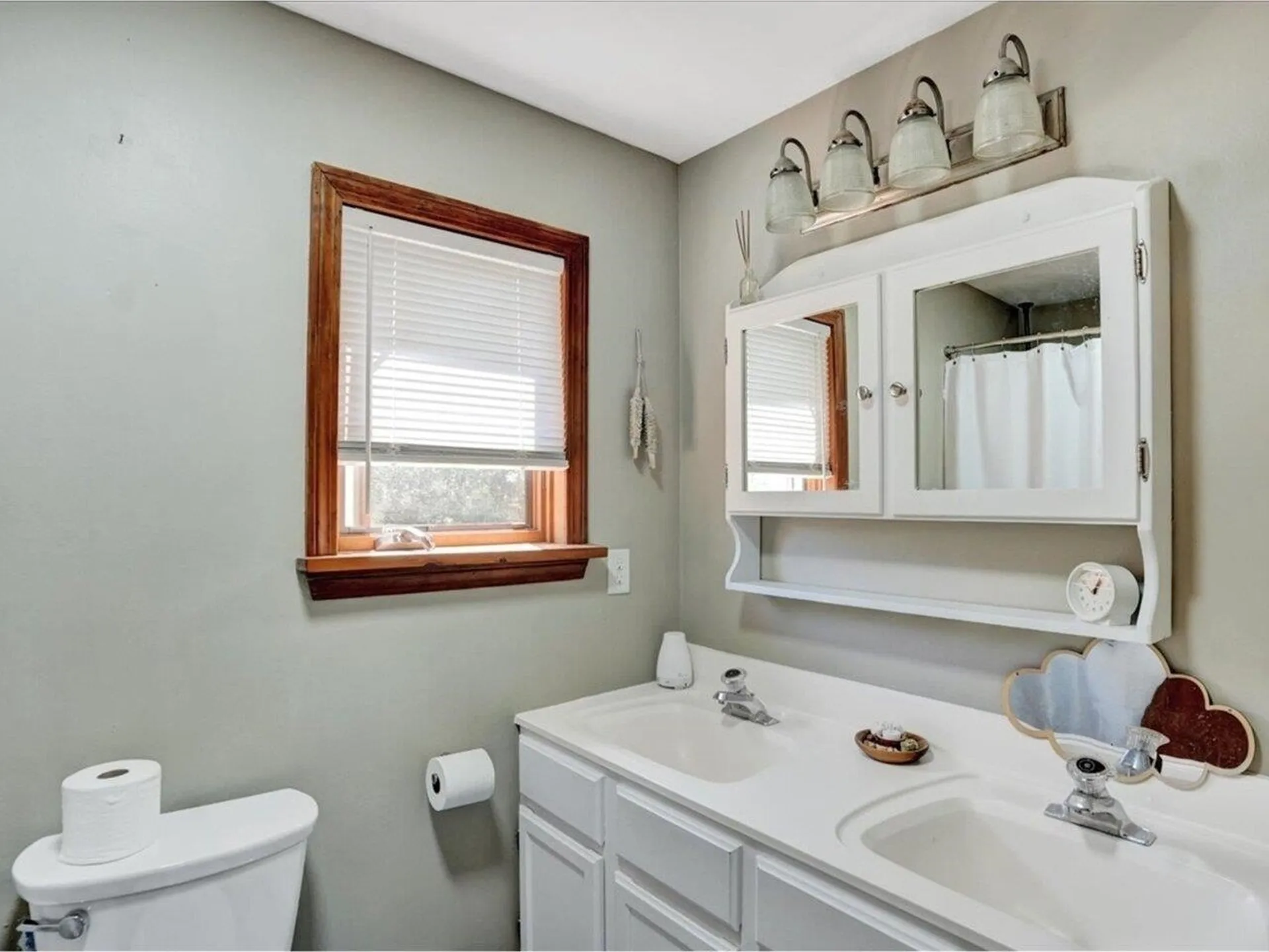 5 Ice House Court Vergennes VT 05491