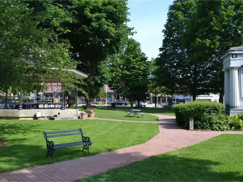 5 Ice House Court Vergennes VT 05491