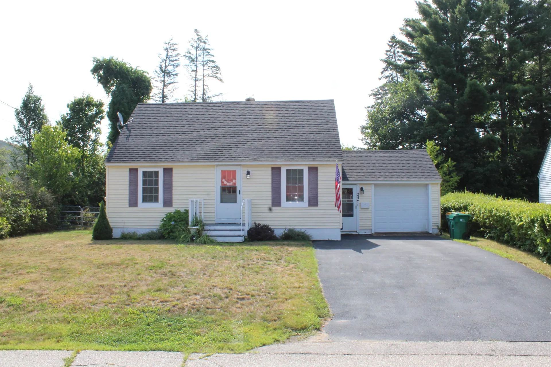 24 Lyons Street Rochester NH 03867