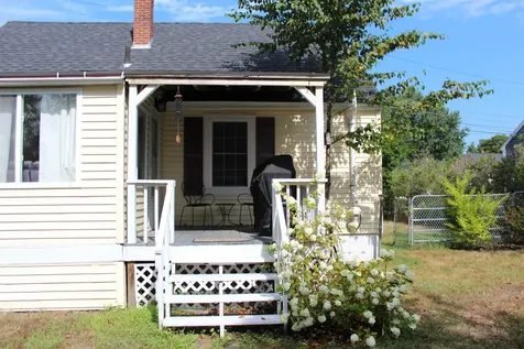 24 Lyons Street Rochester NH 03867