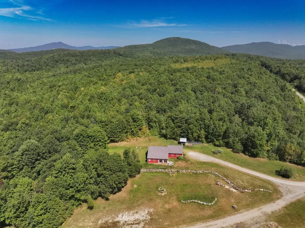 3298 East Hill Road Eden VT 05653