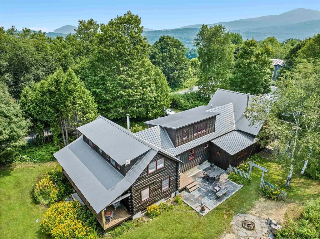 322 Bartlett Road Plainfield VT 05667