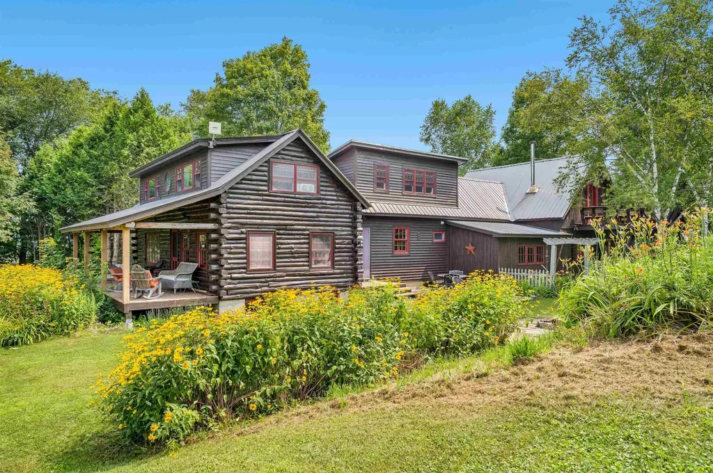 322 Bartlett Road Plainfield VT 05667