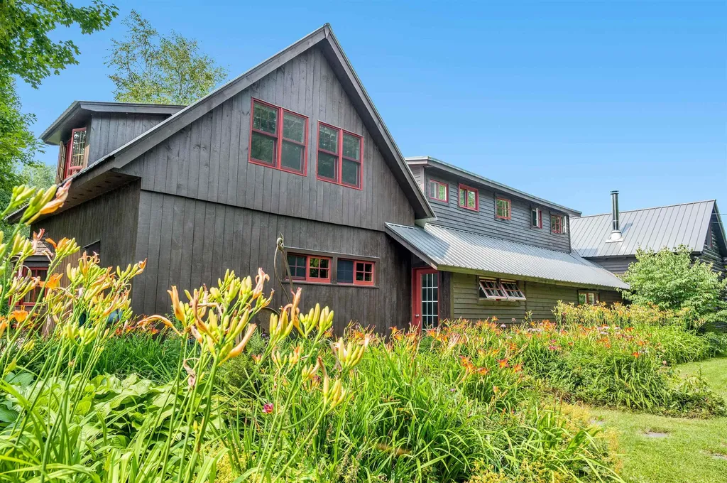 322 Bartlett Road Plainfield VT 05667