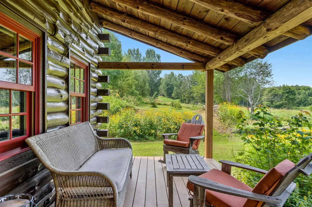 322 Bartlett Road Plainfield VT 05667