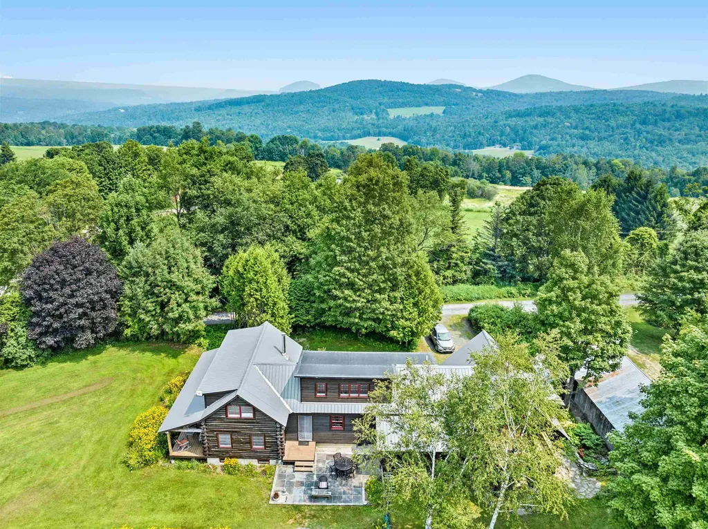 322 Bartlett Road Plainfield VT 05667