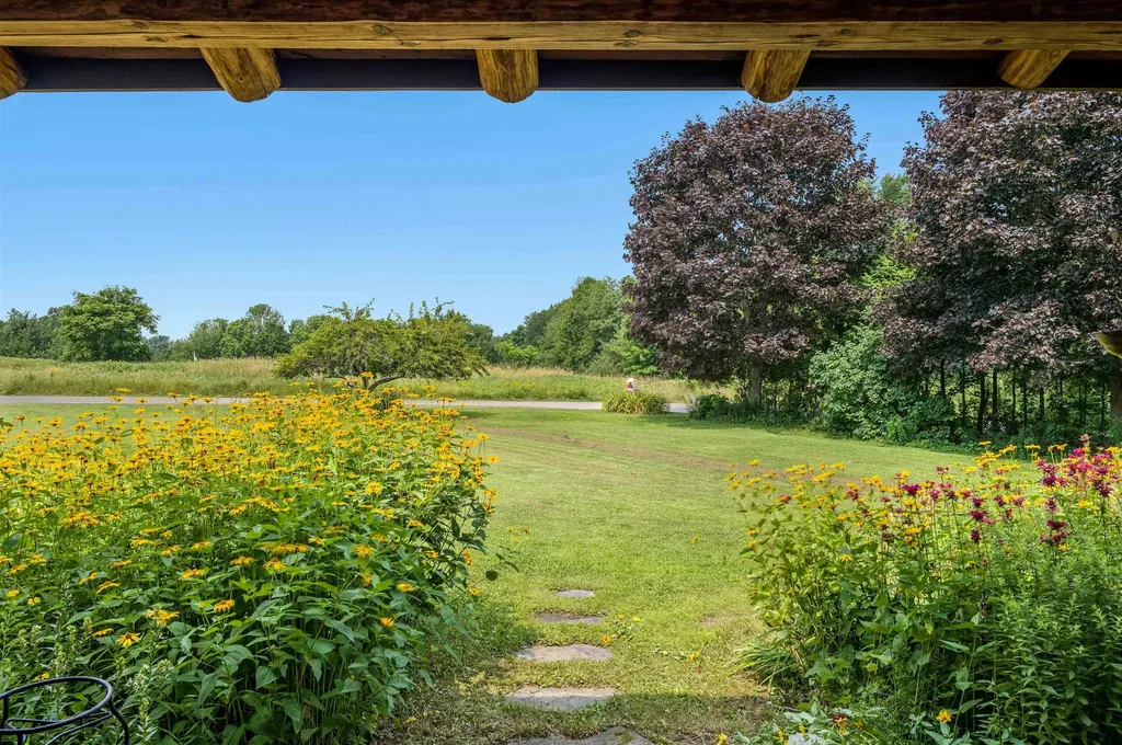 322 Bartlett Road Plainfield VT 05667