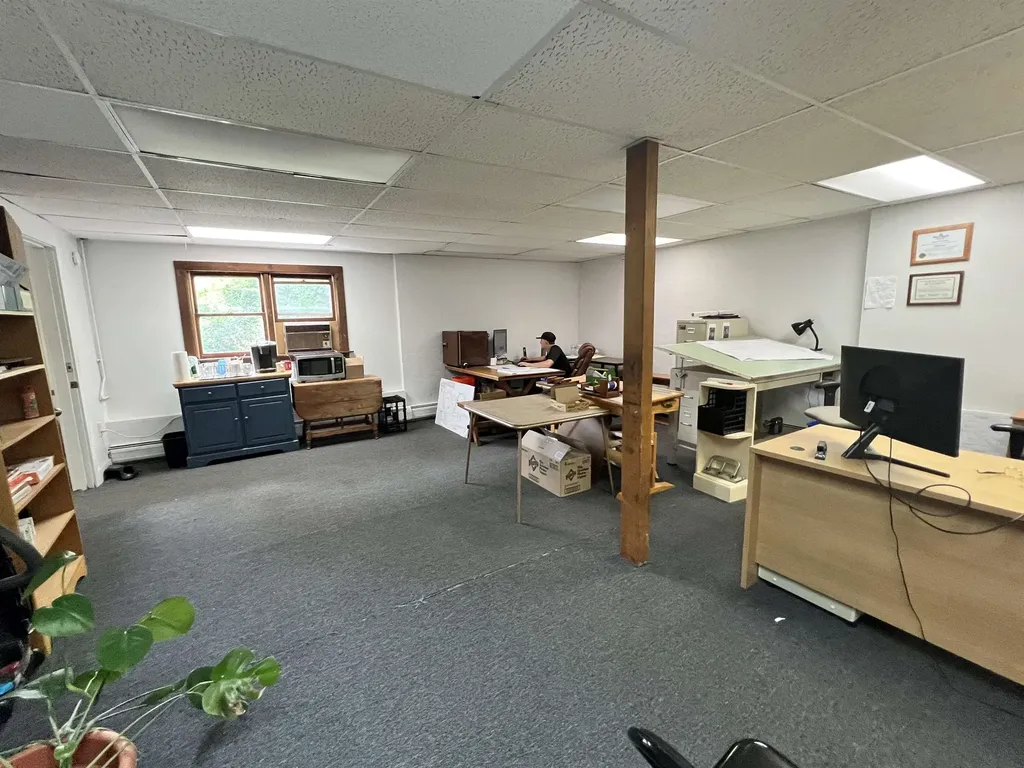 7868 Pomfret Road Pomfret VT 05053