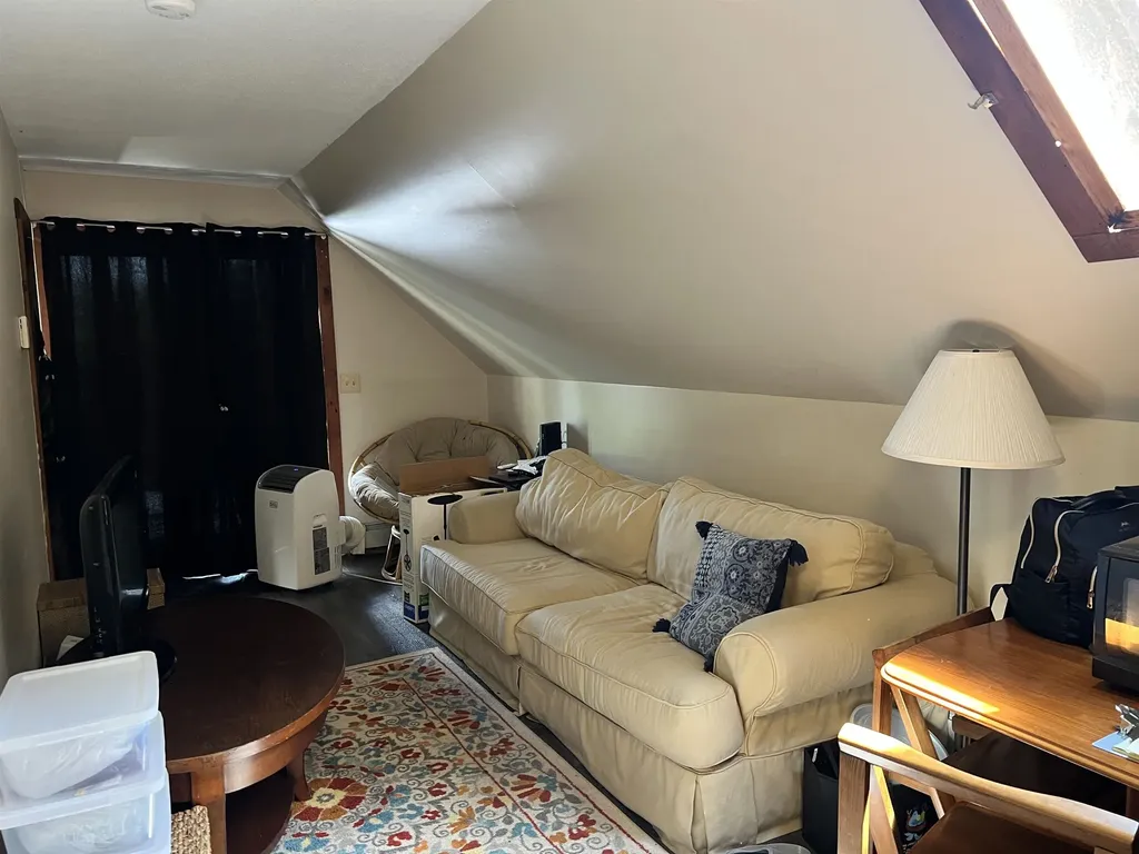 7868 Pomfret Road Pomfret VT 05053