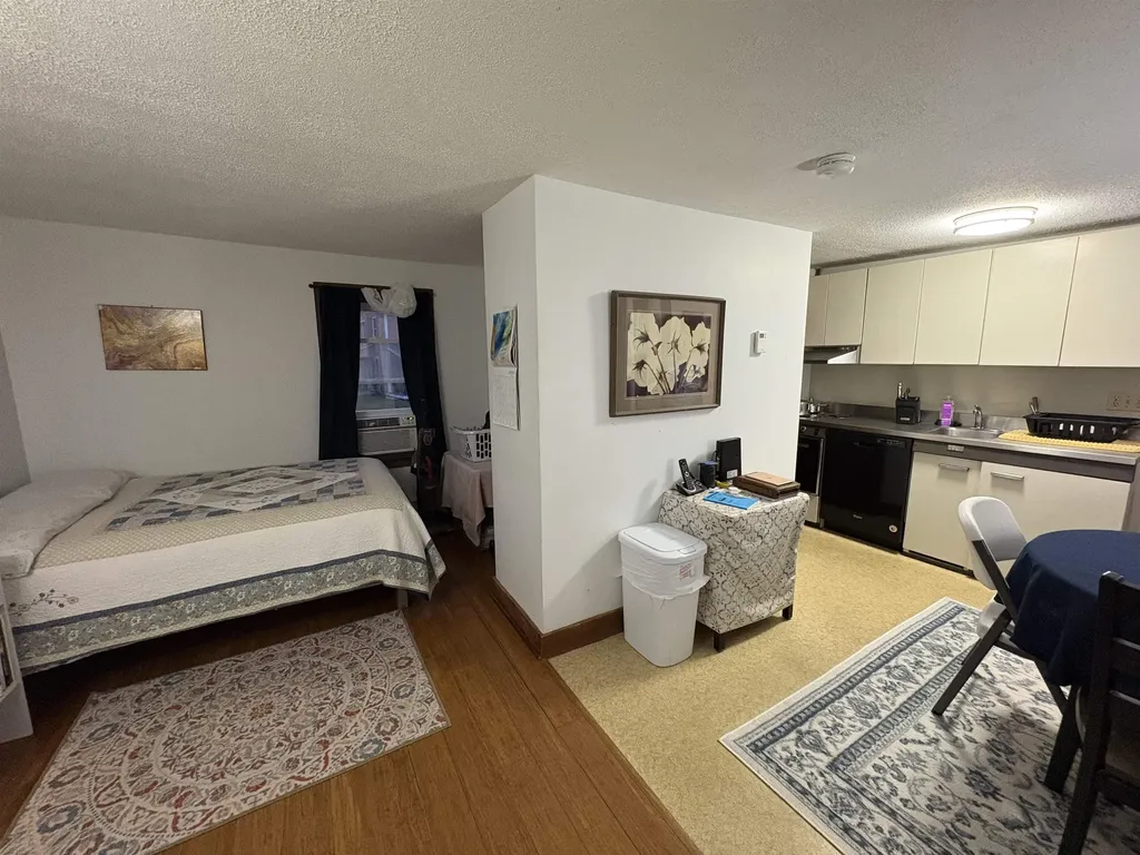 7868 Pomfret Road Pomfret VT 05053