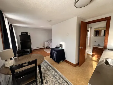 7868 Pomfret Road Pomfret VT 05053