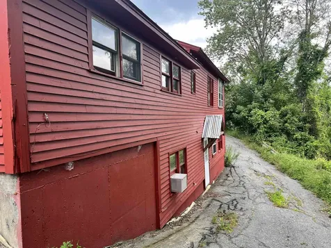 7868 Pomfret Road Pomfret VT 05053