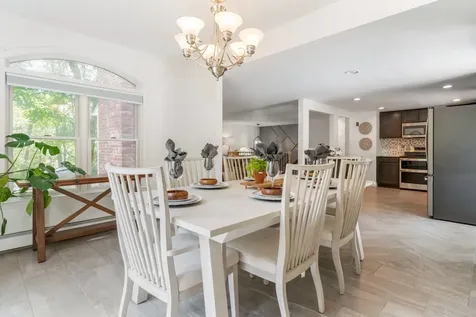 18 Frost Road Derry NH 03038