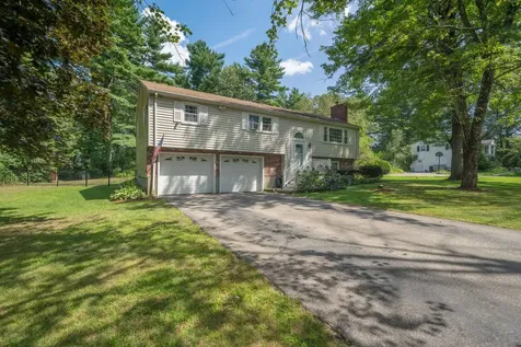 18 Frost Road Derry NH 03038