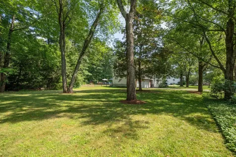 18 Frost Road Derry NH 03038