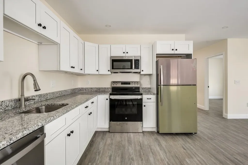 725 Central Avenue Dover NH 03820