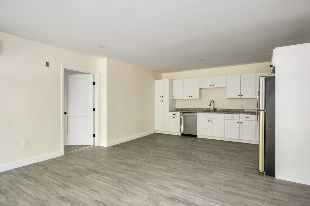 725 Central Avenue Dover NH 03820