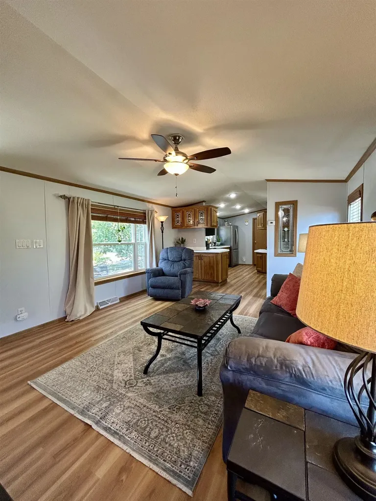 25 West Lane Rochester NH 03867