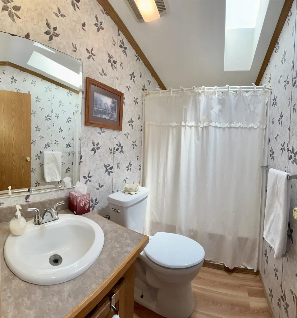 25 West Lane Rochester NH 03867