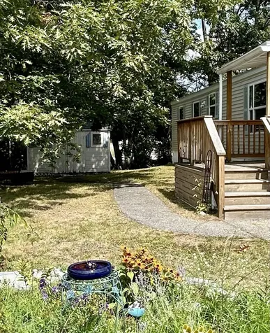 25 West Lane Rochester NH 03867