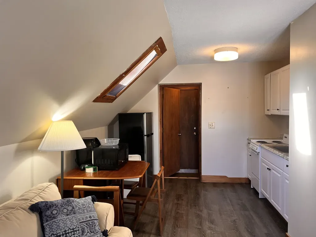 7868 Pomfret Road Pomfret VT 05053