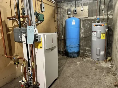 7868 Pomfret Road Pomfret VT 05053