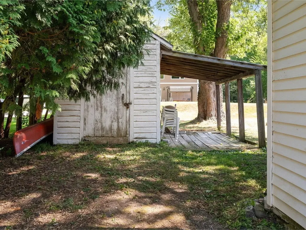33 Campano Drive Georgia VT 05478