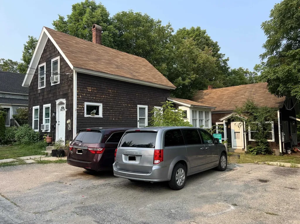 7 Glen Street Farmington NH 03835