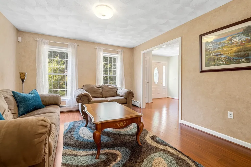 150 Kendall Pond Road Windham NH 03087
