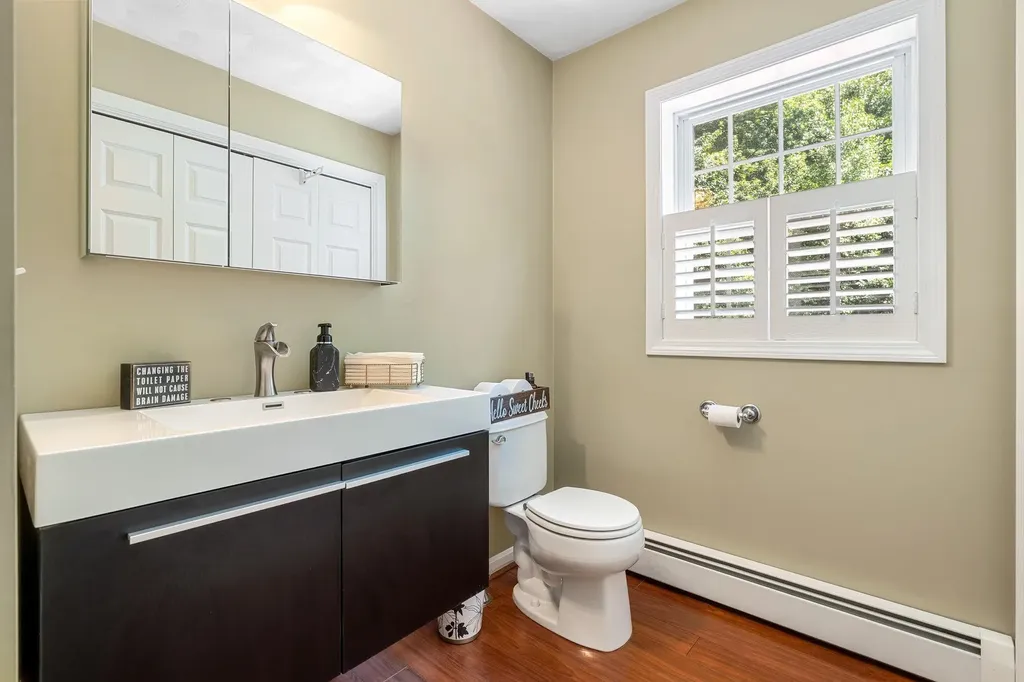 150 Kendall Pond Road Windham NH 03087