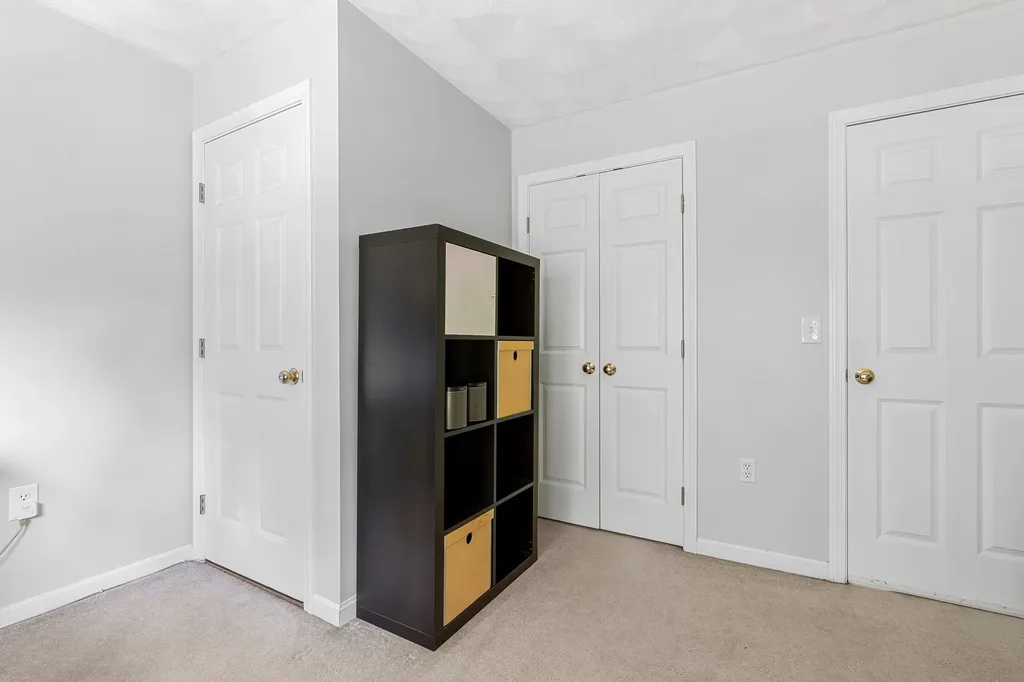 150 Kendall Pond Road Windham NH 03087