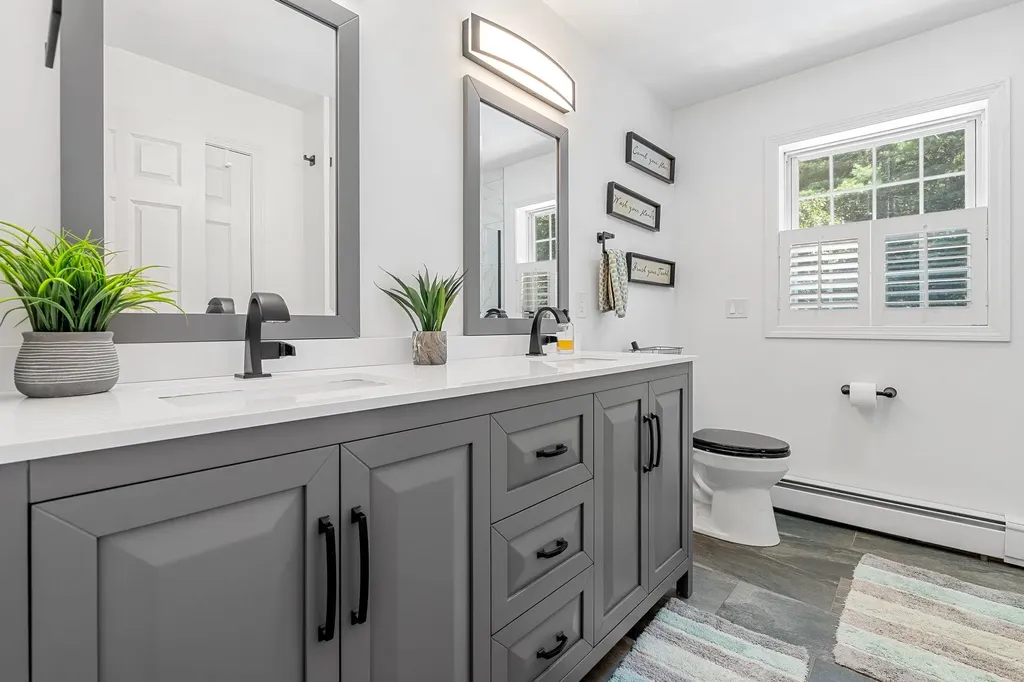 150 Kendall Pond Road Windham NH 03087