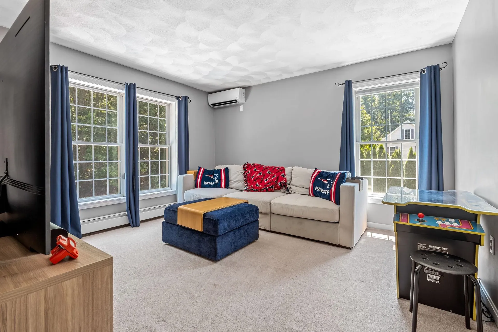 150 Kendall Pond Road Windham NH 03087