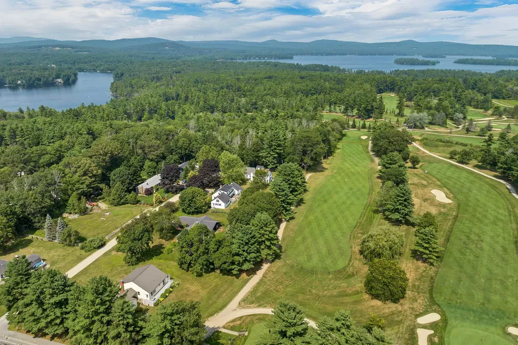 7 Edgewood Terrace Wolfeboro NH 03894