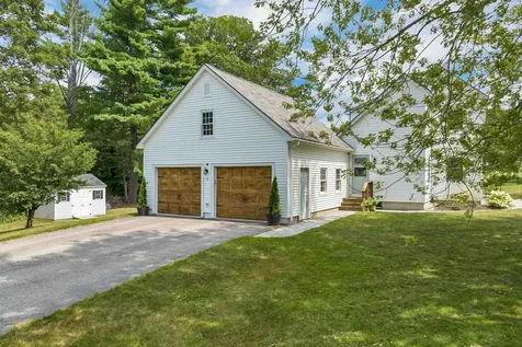 7 Edgewood Terrace Wolfeboro NH 03894