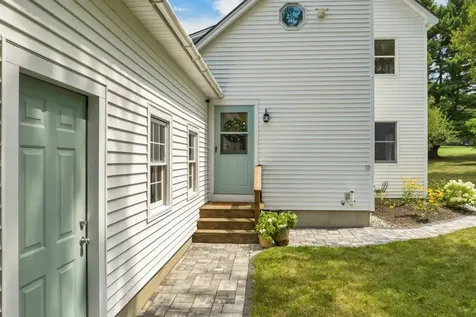 7 Edgewood Terrace Wolfeboro NH 03894