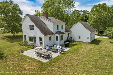 7 Edgewood Terrace Wolfeboro NH 03894