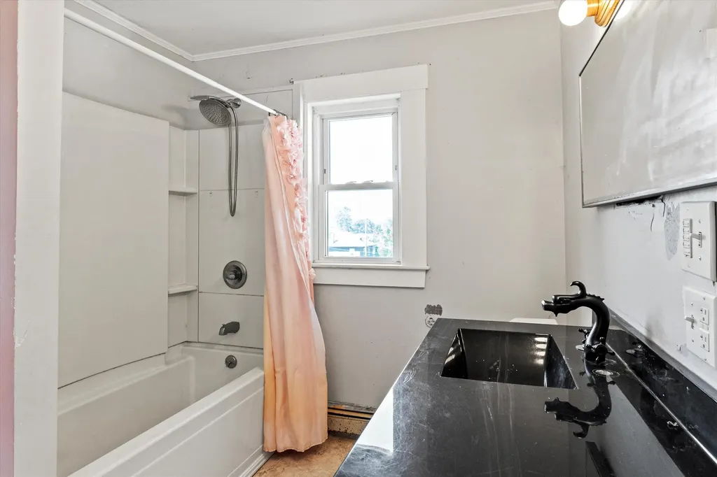23 Pleasant Street Pembroke NH 03275