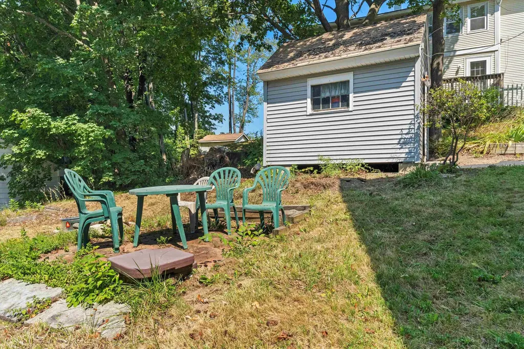 23 Pleasant Street Pembroke NH 03275