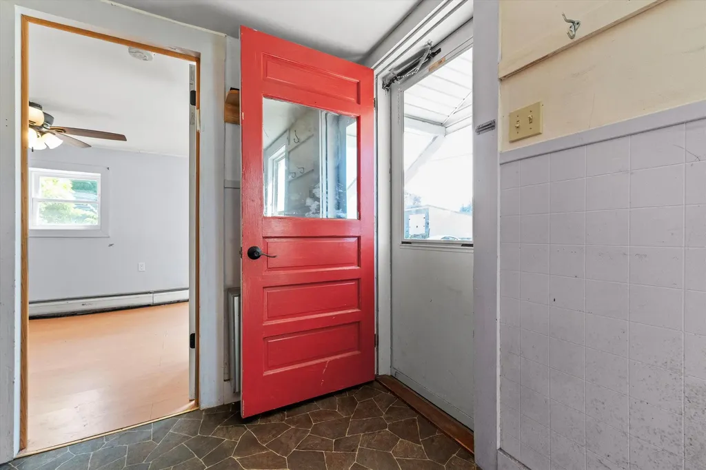 23 Pleasant Street Pembroke NH 03275