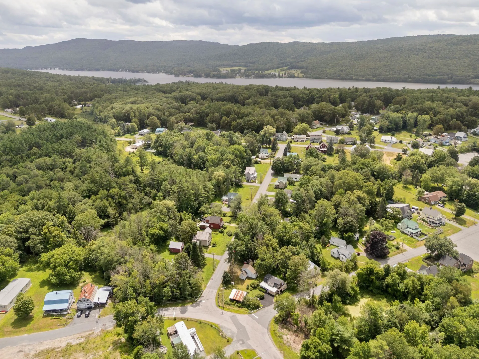 31 Pillsbury Street Enfield NH 03748