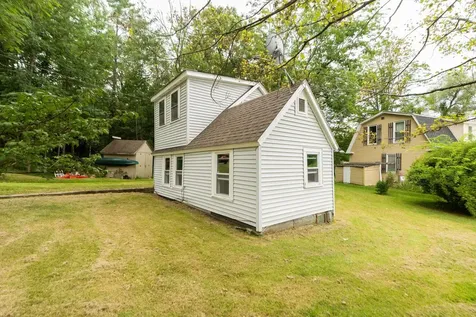31 Pillsbury Street Enfield NH 03748