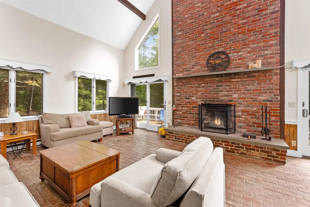 2 Biasca Place Madison NH 03849