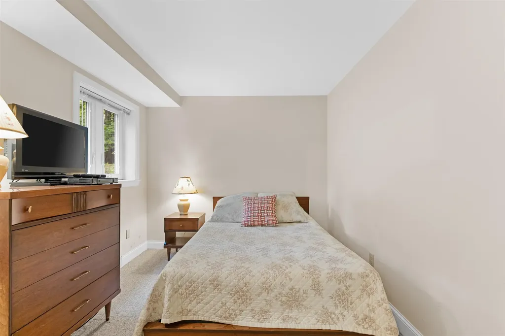 2 Biasca Place Madison NH 03849