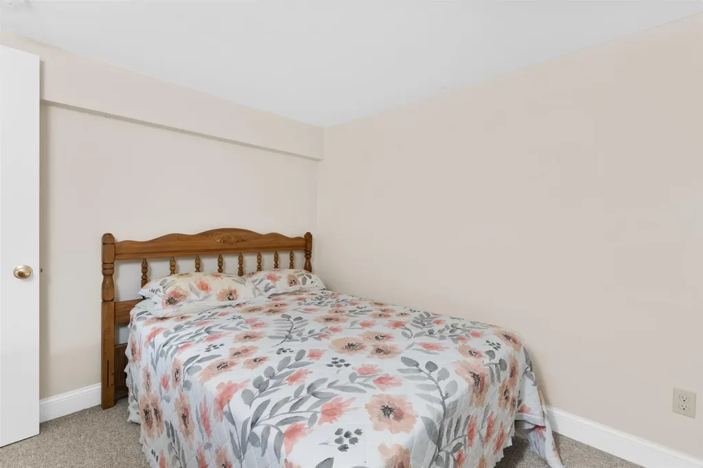 2 Biasca Place Madison NH 03849