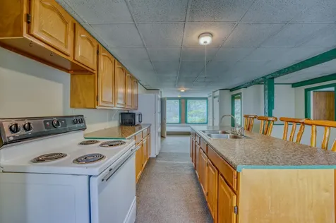 407 Route 3 N Carroll NH 03595