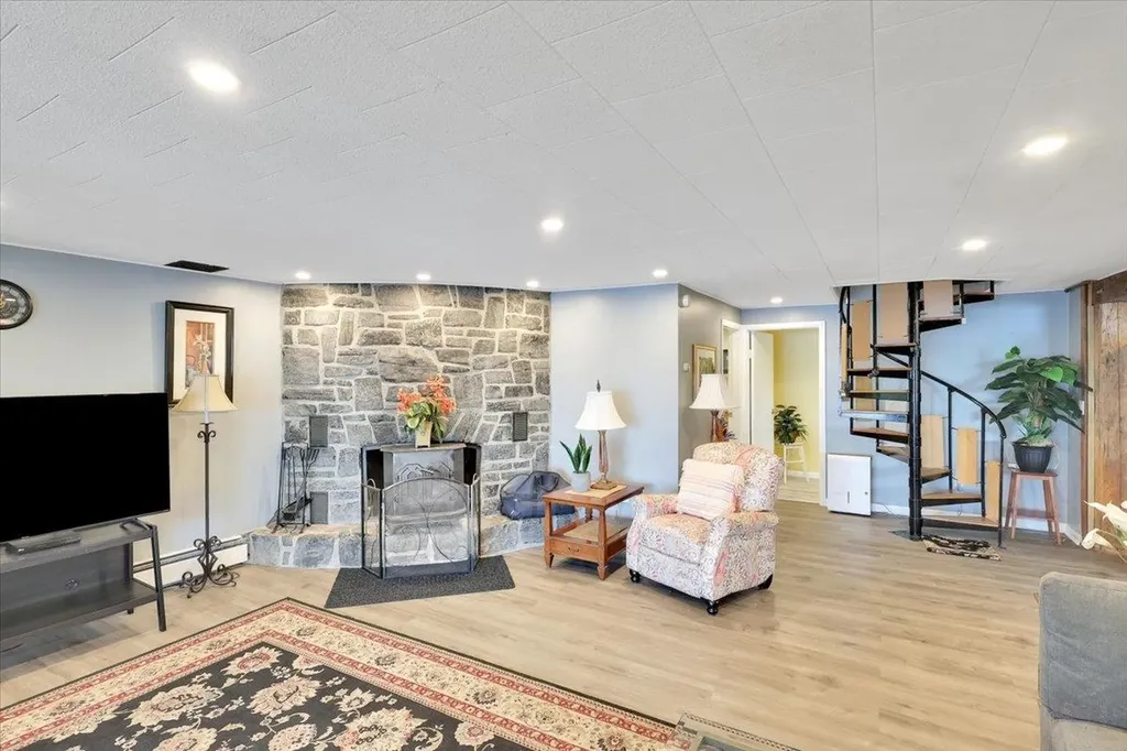 548 Monkton Road Monkton VT 05469